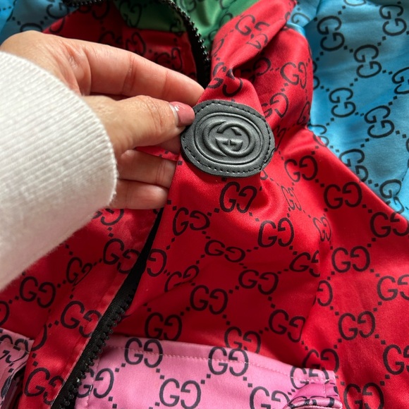 Gucci Light multi color Monogram Jacket sz Small - Picture 4 of 11